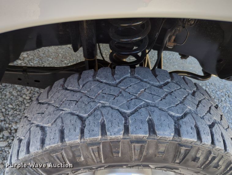 image for item MX9421 2016 Ford F250 Super Duty  Crew Cab pickup truck