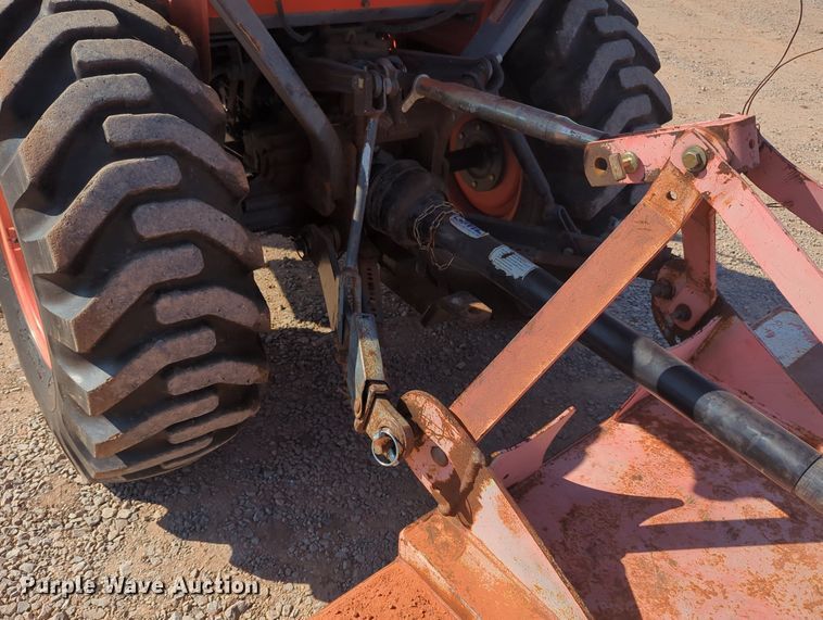 image for item MX9430 Kubota B3030  MFWD tractor