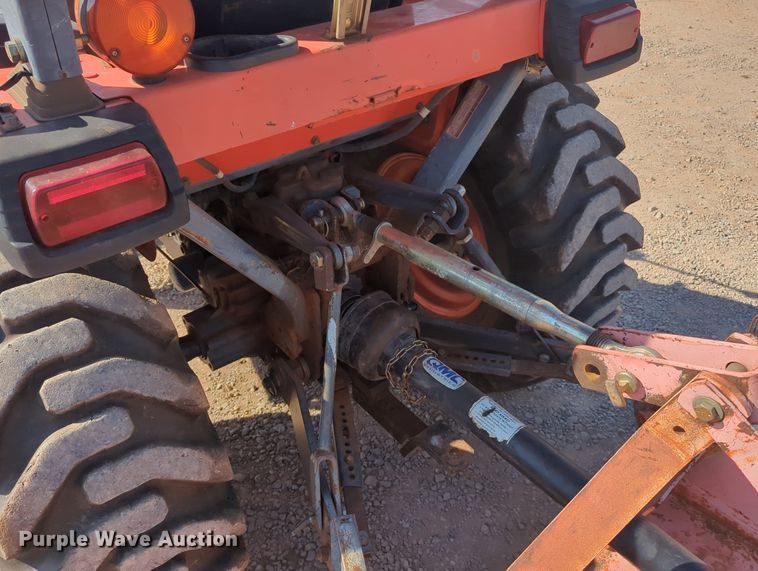 image for item MX9430 Kubota B3030  MFWD tractor