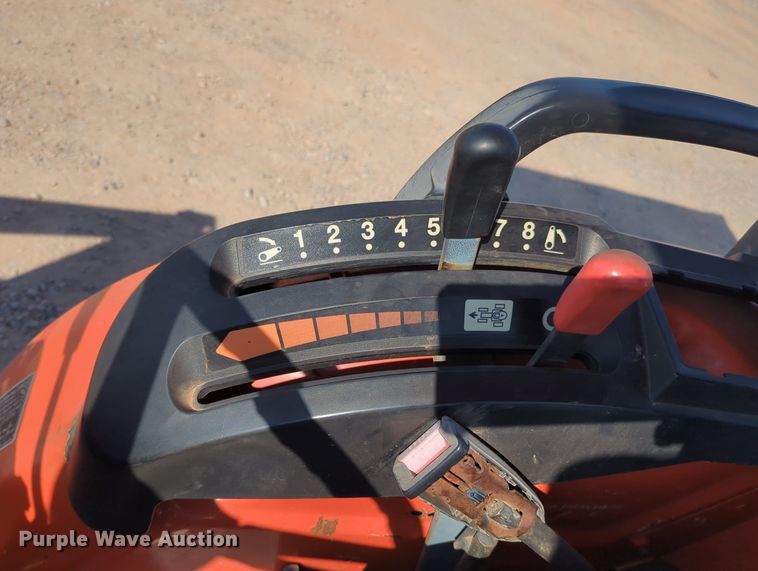 image for item MX9430 Kubota B3030  MFWD tractor