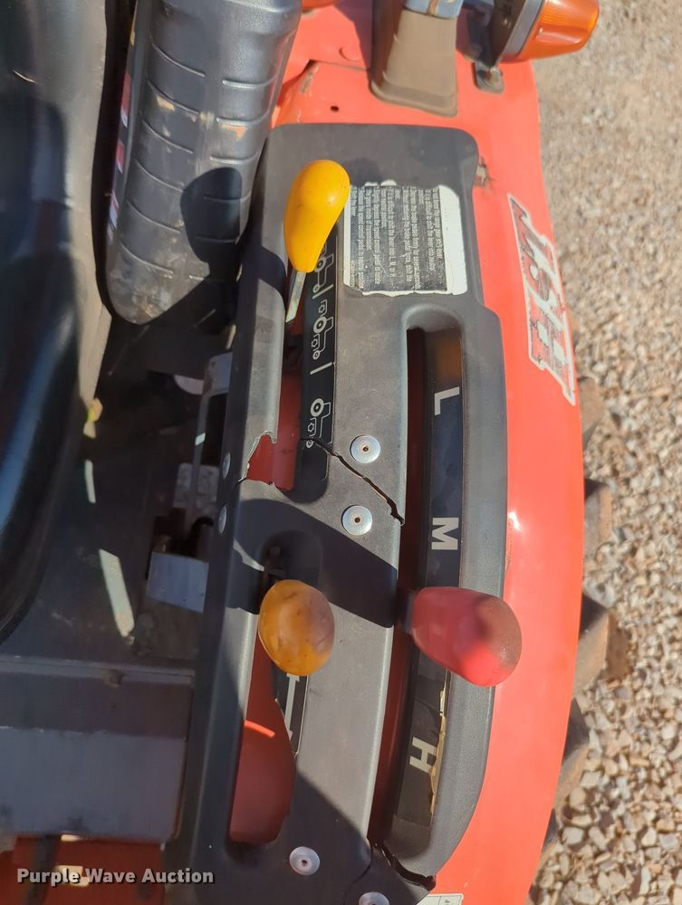 image for item MX9430 Kubota B3030  MFWD tractor