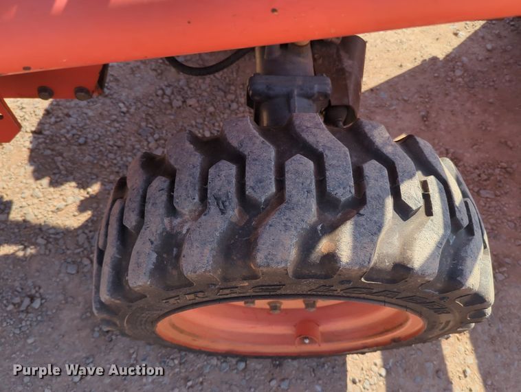 image for item MX9430 Kubota B3030  MFWD tractor