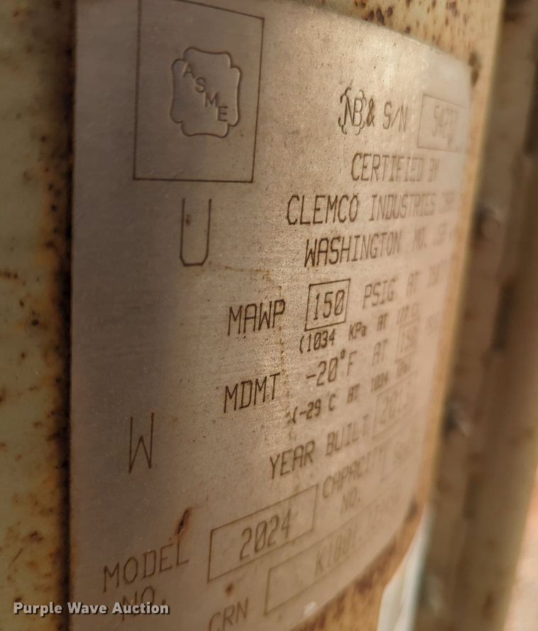 image for item MX9435 2013 Clemco 2024  sand blasting pot