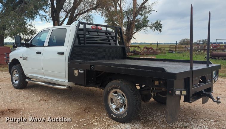 image for item MX9451 2013 Dodge Ram 2500  Crew Cab bale bed pickup truck