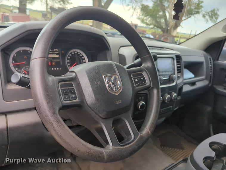 image for item MX9451 2013 Dodge Ram 2500  Crew Cab bale bed pickup truck