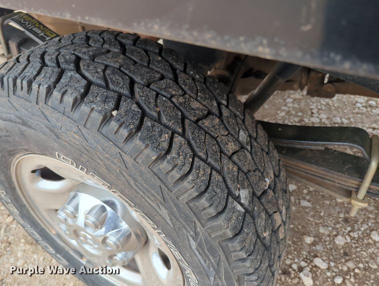 image for item MX9451 2013 Dodge Ram 2500  Crew Cab bale bed pickup truck