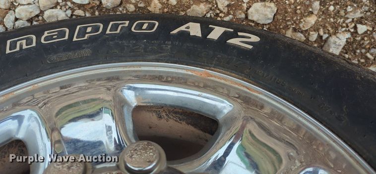 image for item MX9451 2013 Dodge Ram 2500  Crew Cab bale bed pickup truck