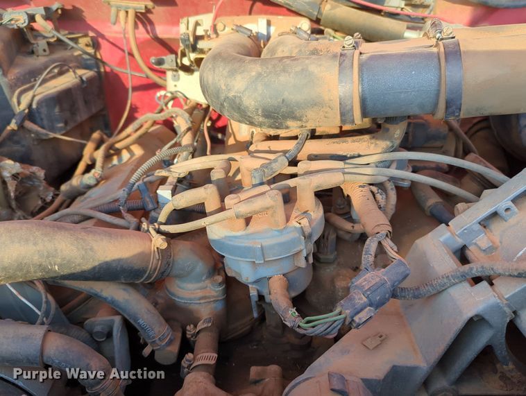 image for item MX9453 1993 Ford F350  Crew Cab pickup truck