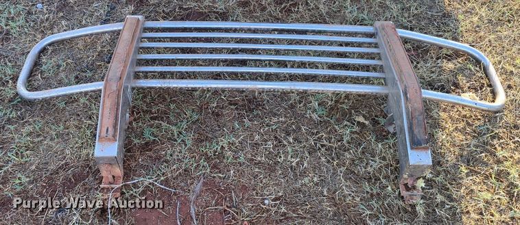 image for item MX9453 1993 Ford F350  Crew Cab pickup truck