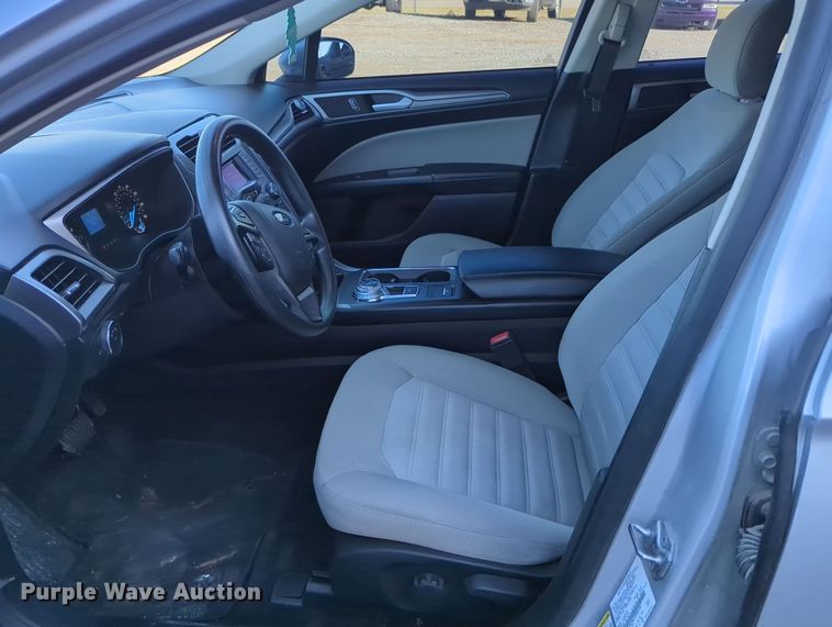 image for item MX9455 2017 Ford Fusion