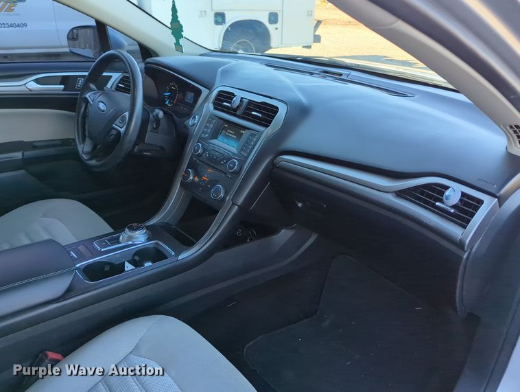 image for item MX9455 2017 Ford Fusion