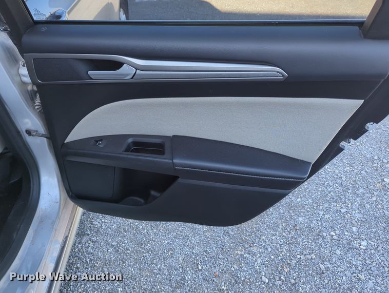 image for item MX9455 2017 Ford Fusion