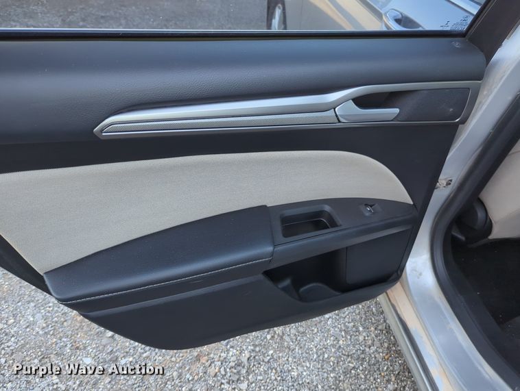 image for item MX9455 2017 Ford Fusion