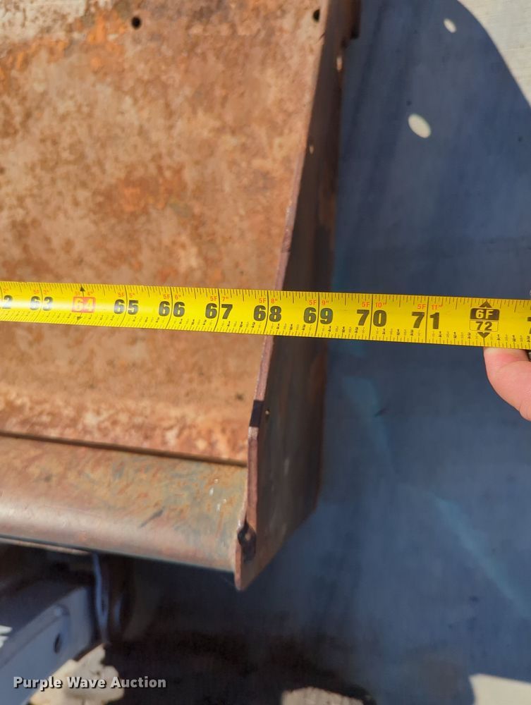 image for item MX9489 2000 Bobcat 864  tracked skid steer loader