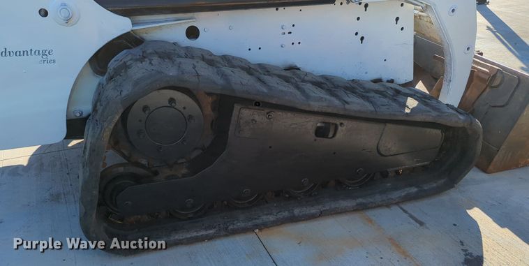 image for item MX9489 2000 Bobcat 864  tracked skid steer loader