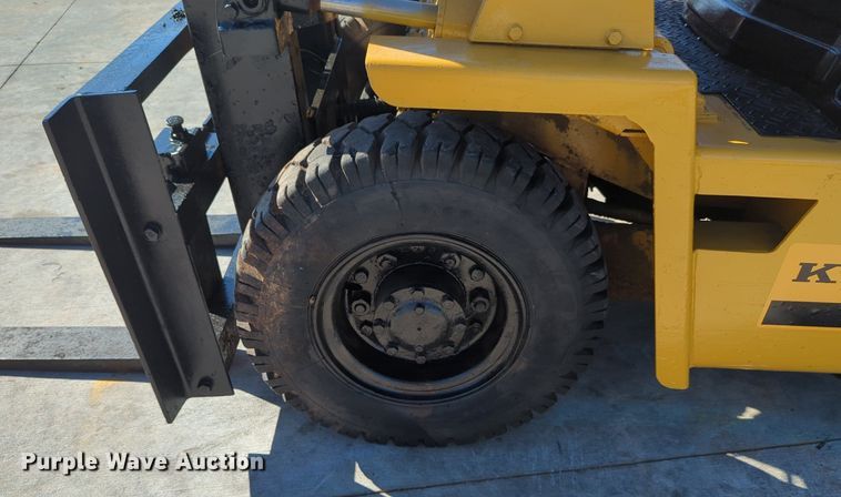 image for item MX9490 Komatsu FG20  forklift