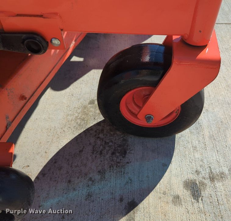 image for item MX9491 Kubota Z231KW  ZTR lawn mower