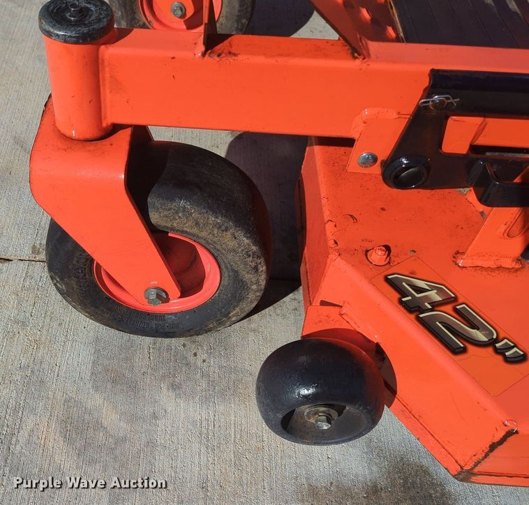 image for item MX9491 Kubota Z231KW  ZTR lawn mower