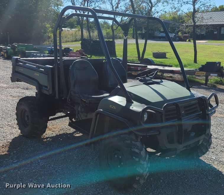 image for item MX9492 2011 John Deere Gator  utility vehicle