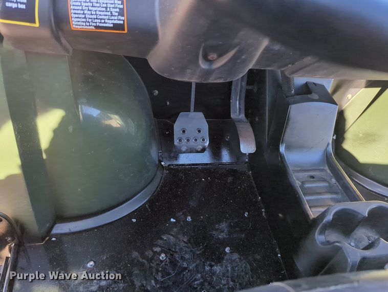 image for item MX9492 2011 John Deere Gator  utility vehicle