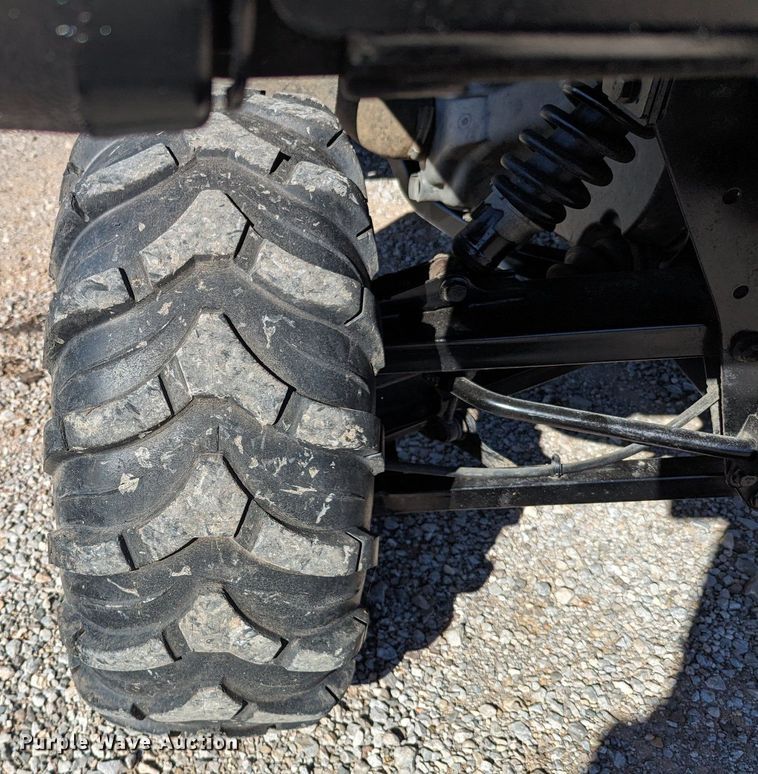 image for item MX9492 2011 John Deere Gator  utility vehicle