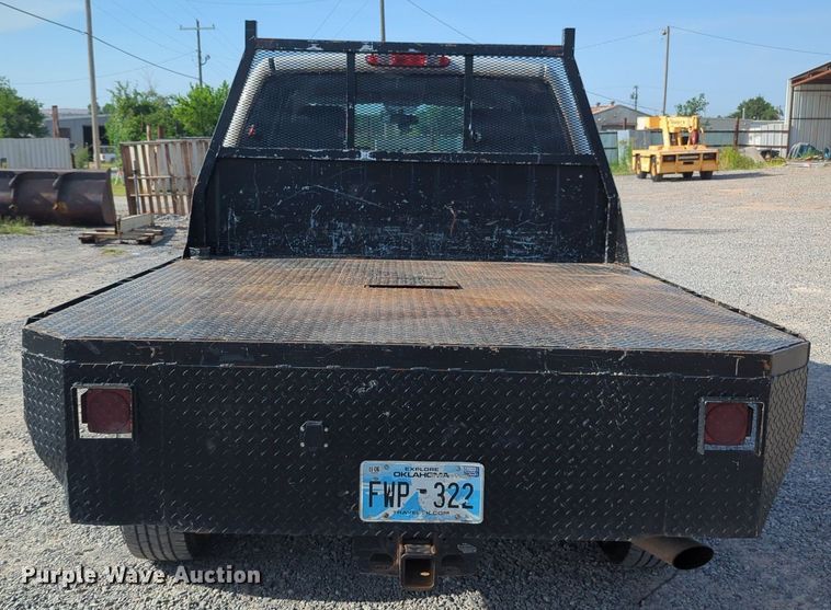 image for item MY9871 2011 Chevrolet 2500HD  Ext. Cab flatbed pickup truck