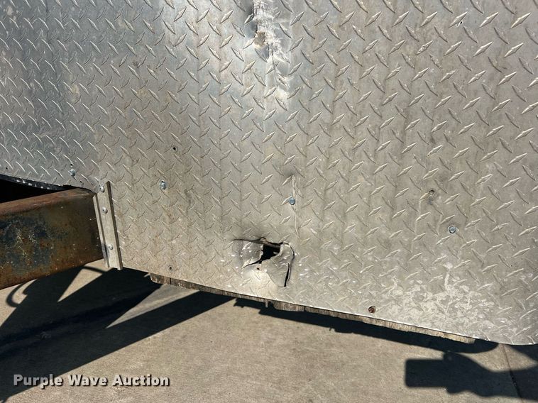 image for item NA9082 2004 Haulmark TH85X20WT2  enclosed cargo trailer