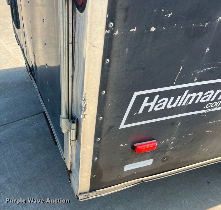 image for item NA9082 2004 Haulmark TH85X20WT2  enclosed cargo trailer