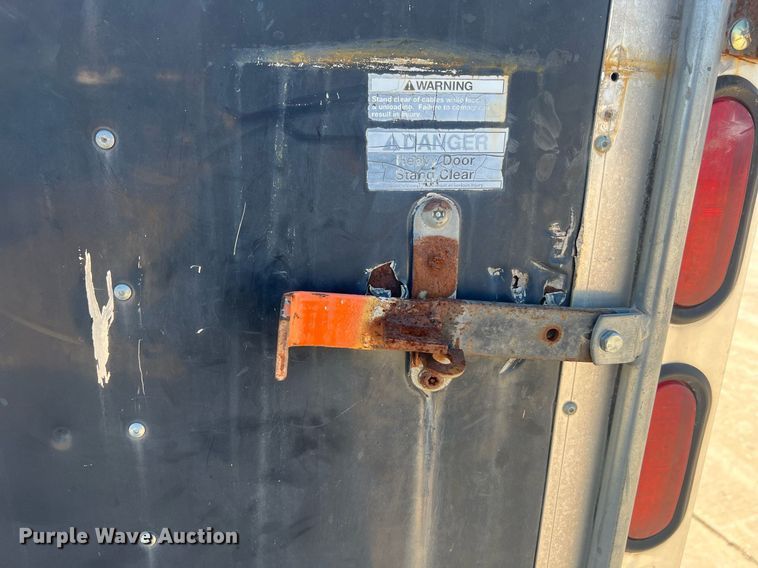 image for item NA9082 2004 Haulmark TH85X20WT2  enclosed cargo trailer