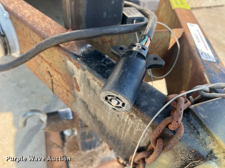 image for item NA9082 2004 Haulmark TH85X20WT2  enclosed cargo trailer