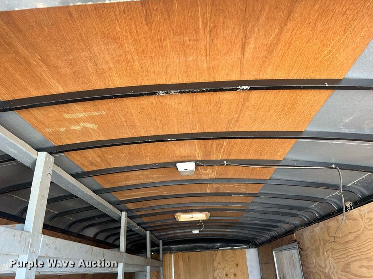 image for item NA9082 2004 Haulmark TH85X20WT2  enclosed cargo trailer