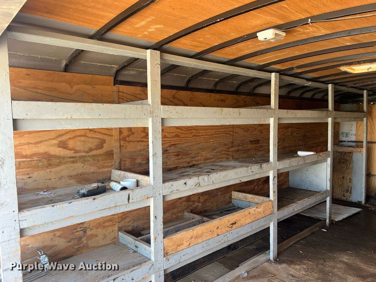 image for item NA9082 2004 Haulmark TH85X20WT2  enclosed cargo trailer