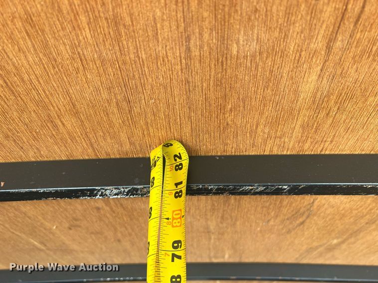 image for item NA9082 2004 Haulmark TH85X20WT2  enclosed cargo trailer