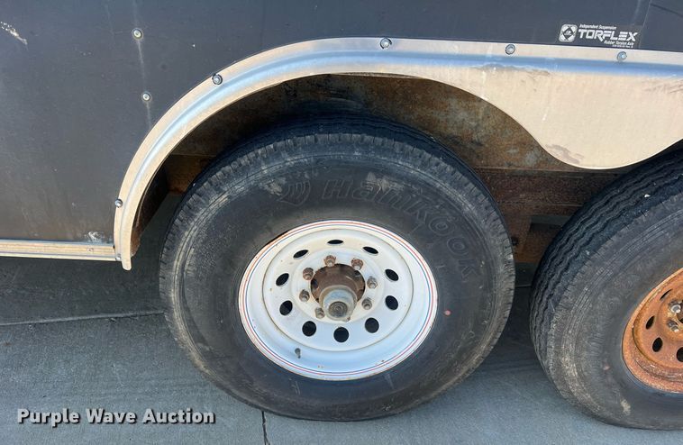 image for item NA9082 2004 Haulmark TH85X20WT2  enclosed cargo trailer