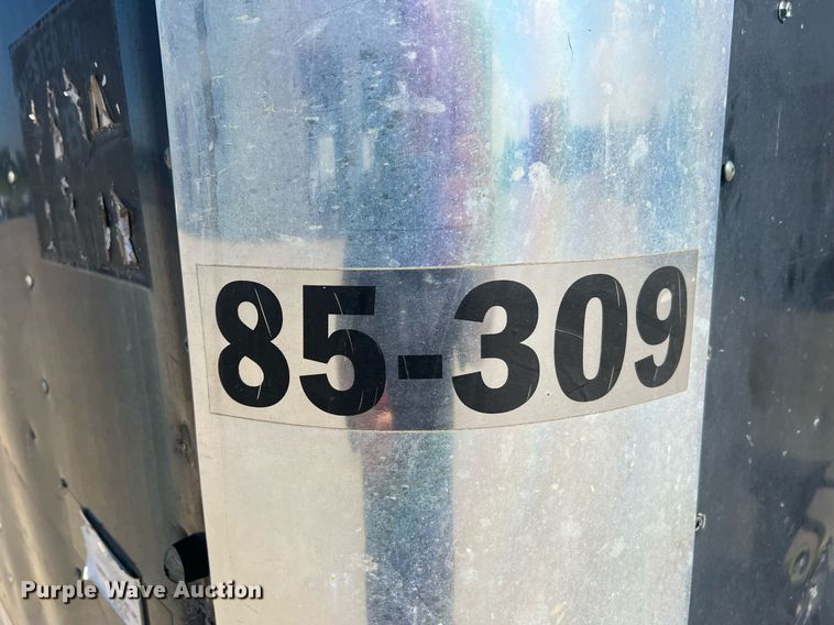 image for item NA9082 2004 Haulmark TH85X20WT2  enclosed cargo trailer