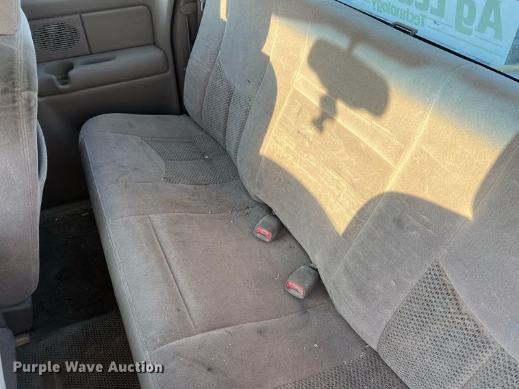 image for item NA9197 2004 Chevrolet Silverado 1500  Ext. Cab pickup truck