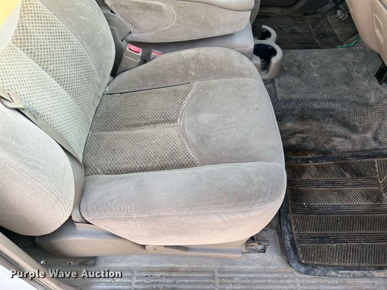 image for item NA9197 2004 Chevrolet Silverado 1500  Ext. Cab pickup truck