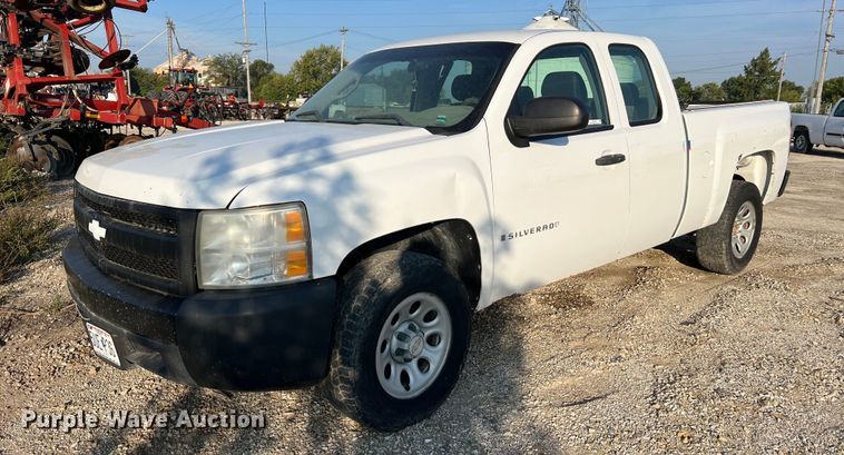 image for item NA9198 2008 Chevrolet Silverado 1500  Ext. Cab pickup truck