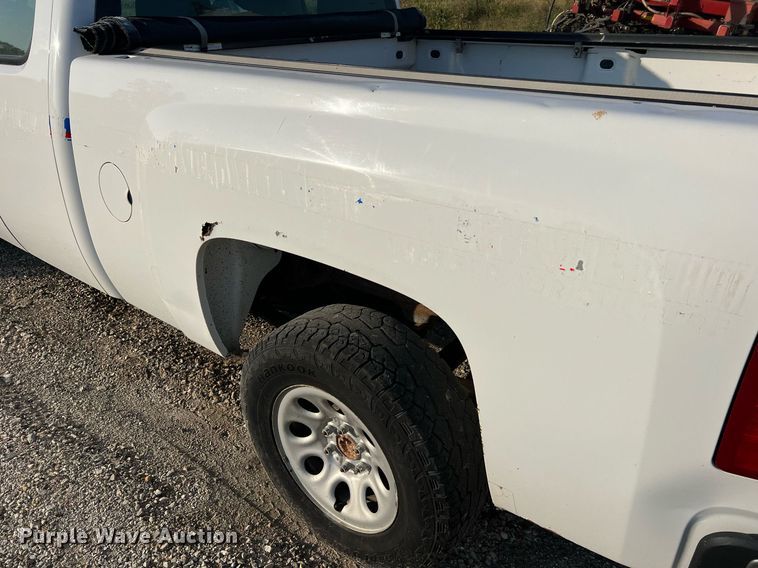 image for item NA9198 2008 Chevrolet Silverado 1500  Ext. Cab pickup truck