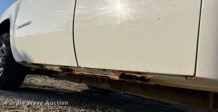 image for item NA9198 2008 Chevrolet Silverado 1500  Ext. Cab pickup truck