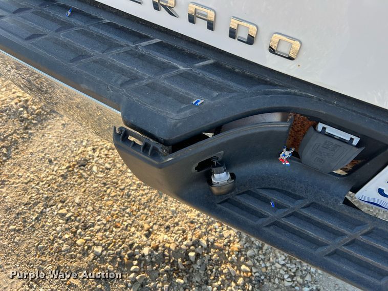 image for item NA9198 2008 Chevrolet Silverado 1500  Ext. Cab pickup truck