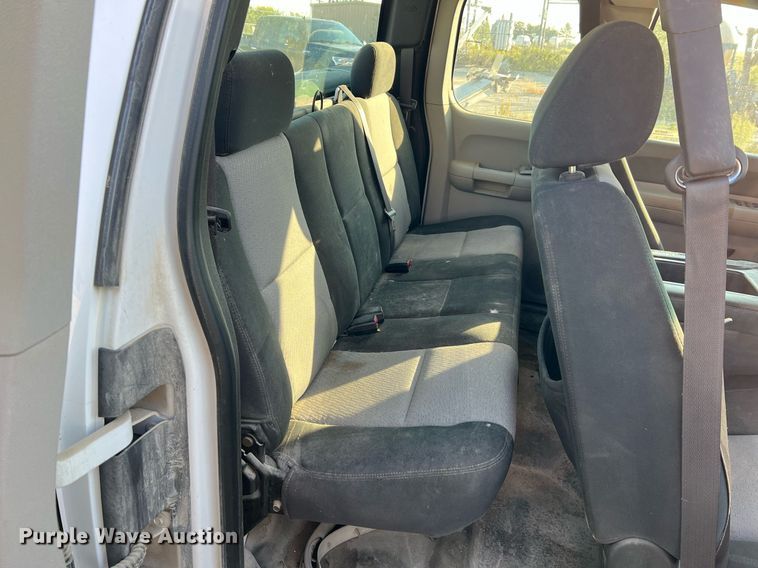 image for item NA9198 2008 Chevrolet Silverado 1500  Ext. Cab pickup truck