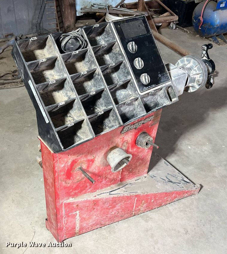 image for item NA9238 Snap On WB240/WB230  wheel Balancer