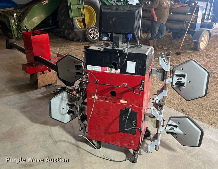 image for item NA9239 Hunter DSP600  alignment Machine