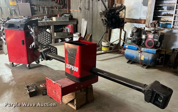 image for item NA9239 Hunter DSP600  alignment Machine