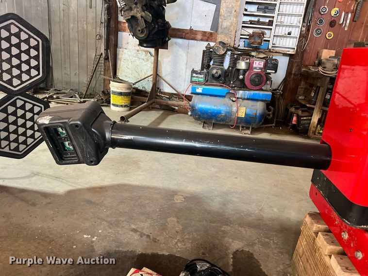 image for item NA9239 Hunter DSP600  alignment Machine