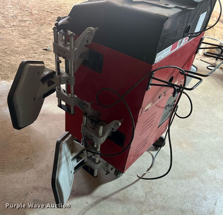 image for item NA9239 Hunter DSP600  alignment Machine
