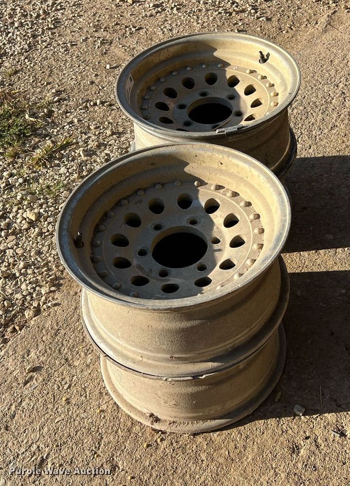 image for item NA9240 (4) Aluminum Wheels