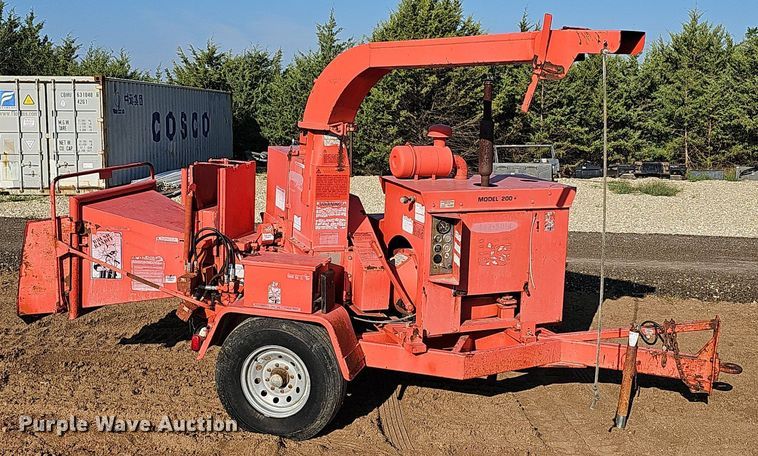 image for item NJ9809 1994 Brush Bandit 200 Plus  wood chipper