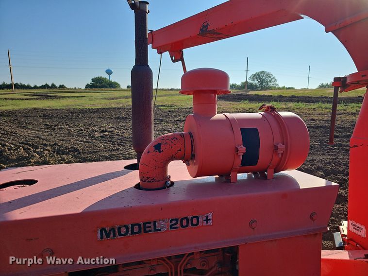 image for item NJ9809 1994 Brush Bandit 200 Plus  wood chipper